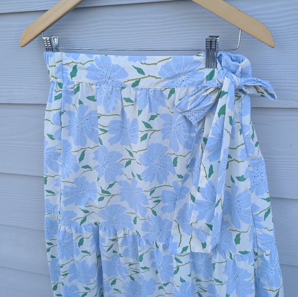Who What Wear Skirt Size L Blue Floral Maxi Cotton Wrap High Waist Ties Light - Picture 6 of 7